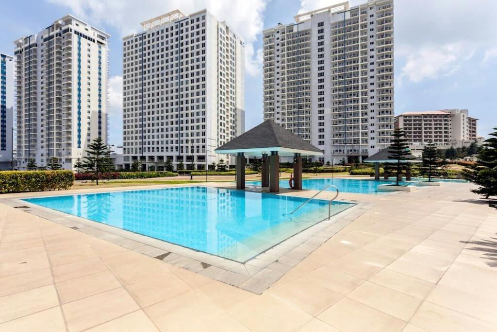 Wind Residences By Smco Tagaytay City Exterior photo